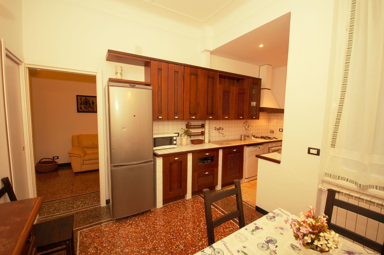 Perdiana House Apartment Genoa Exterior photo